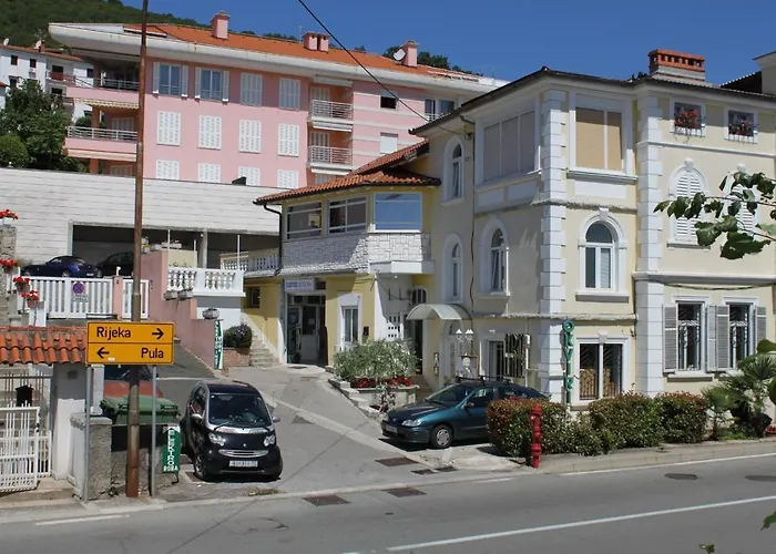 With A Parking Space - 7844 Apartman Abbázia